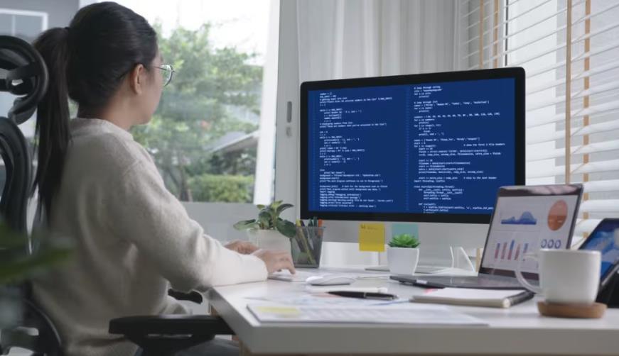 莱西市企业数字化解决方案：机器学习赋能商业模式升级的核心路径